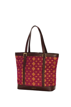 Chelsie Tote
