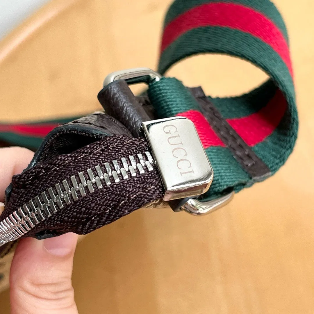 GC689 Gucci B Shoulder Bag / 13x9x1.6inch