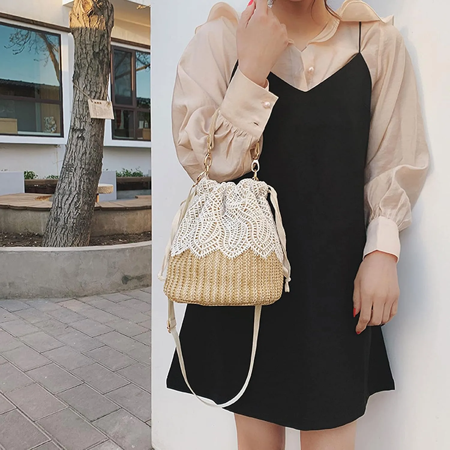 Rcheommo Women Cross Body Bohemian Straw Bag Straw Drawstring Bucket Straw Bag Flower Lace Decor Handwoven Rattan Ba