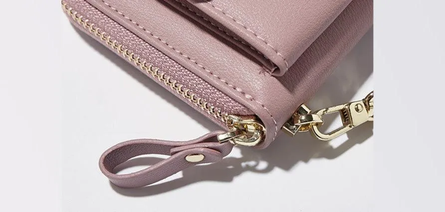 WILLOW’S WRISTLET WALLET