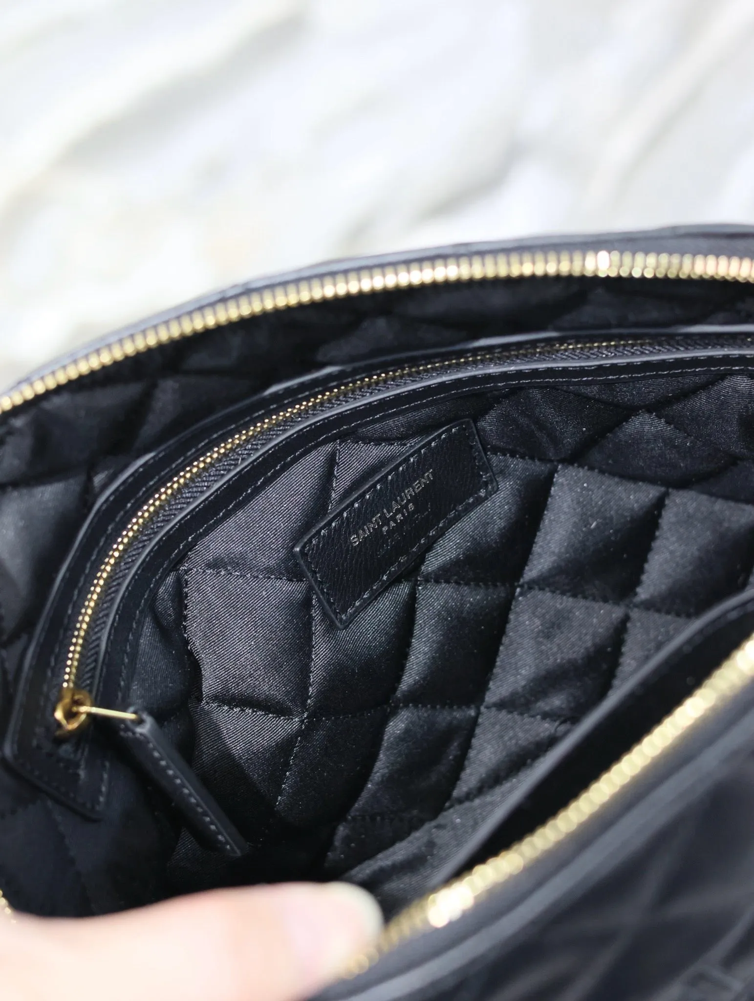 YSK334 Le Cassander Pouch / 11.8x7.8x4.3inch